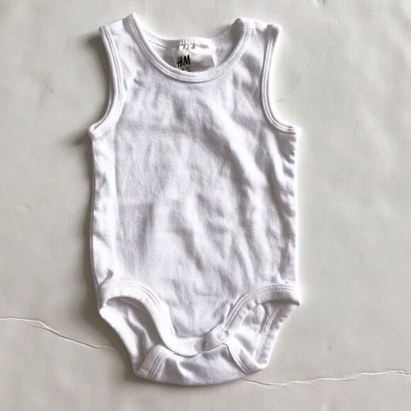 H&M tan/white 3pc tank diaper shirts EUC 2-4 months - Picture 5 of 9